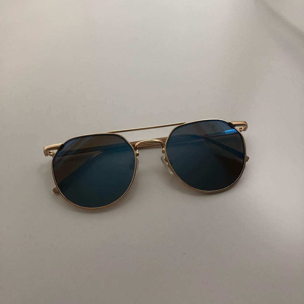 ✨3/$15✨ Round Blue/Gold Sunglasses